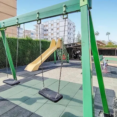 2 Bedroom Lovely In Benicasim بينيكاسّين